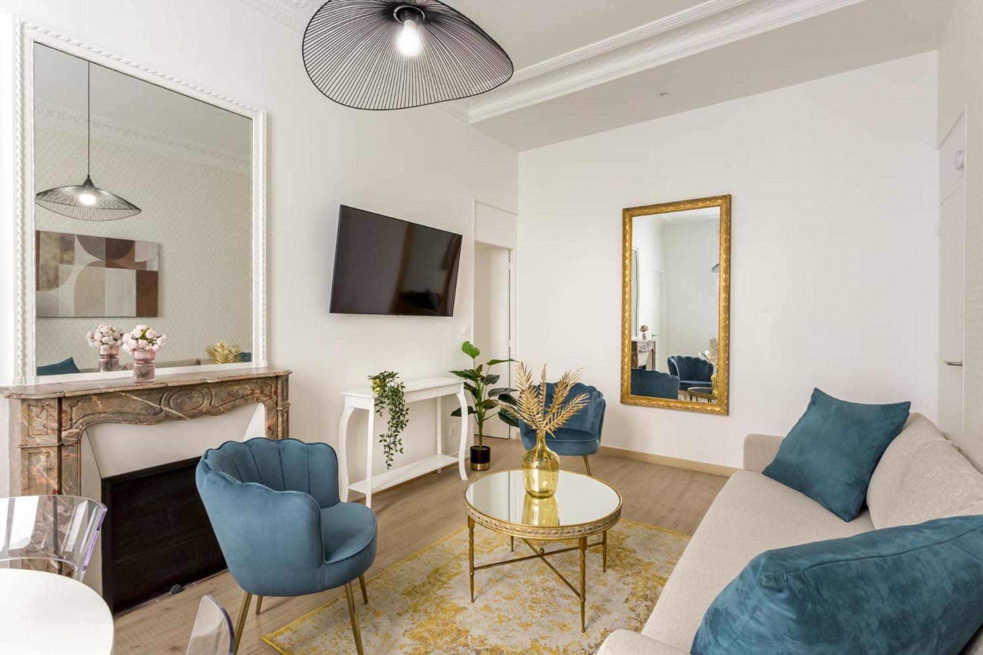 Cozy Apartment - Champs Elysees - Wagram Parijs Buitenkant foto
