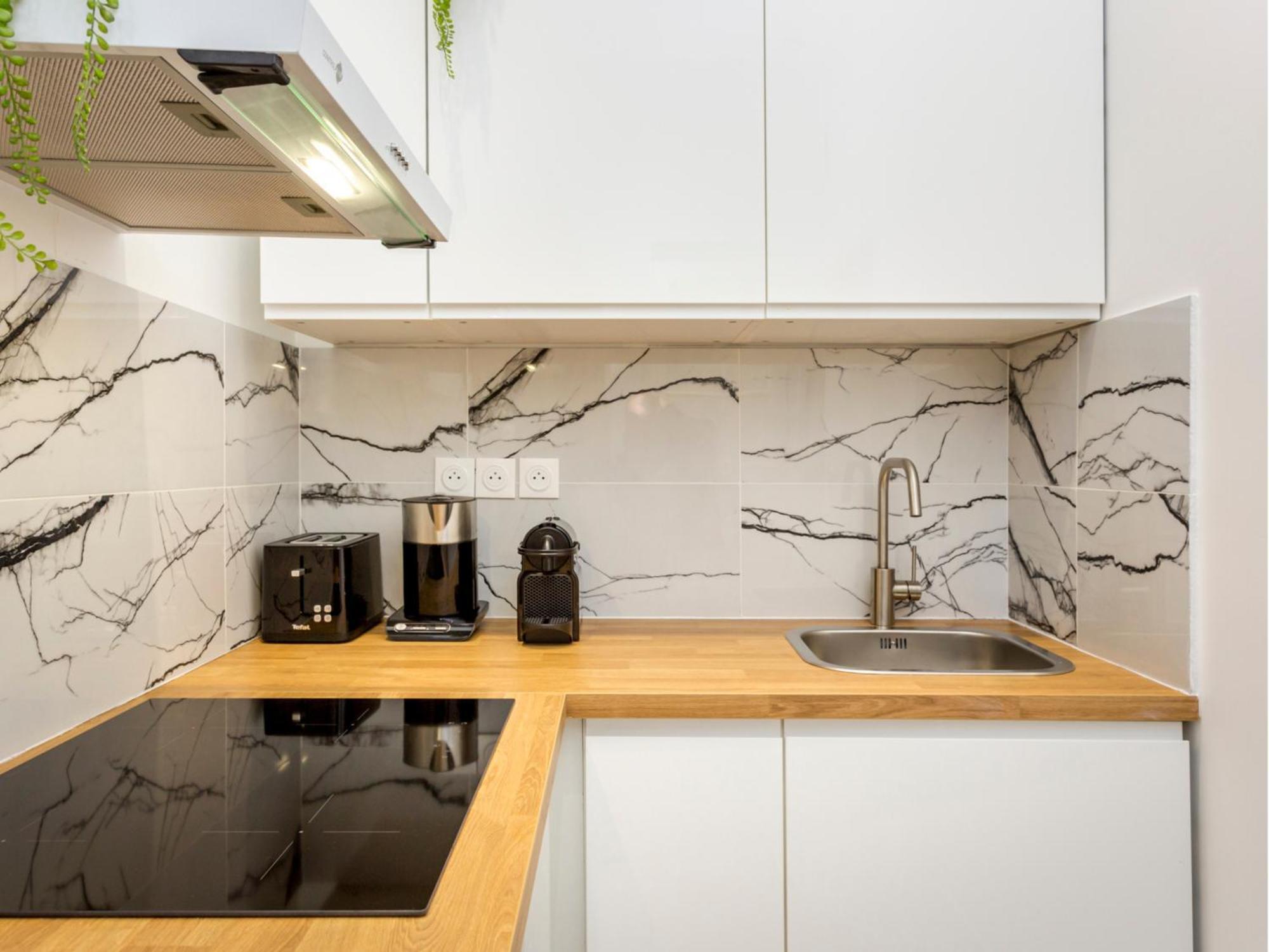 Cozy Apartment - Champs Elysees - Wagram Parijs Buitenkant foto