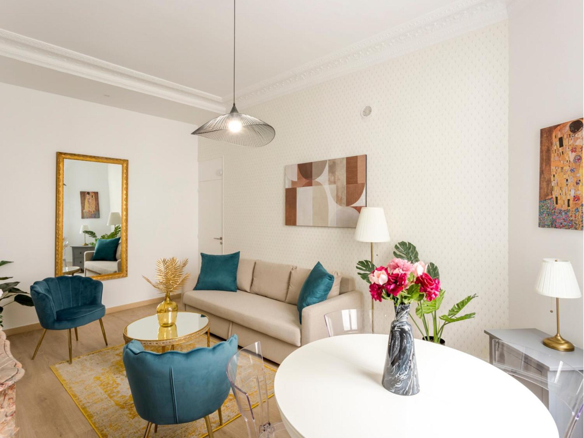 Cozy Apartment - Champs Elysees - Wagram Parijs Buitenkant foto