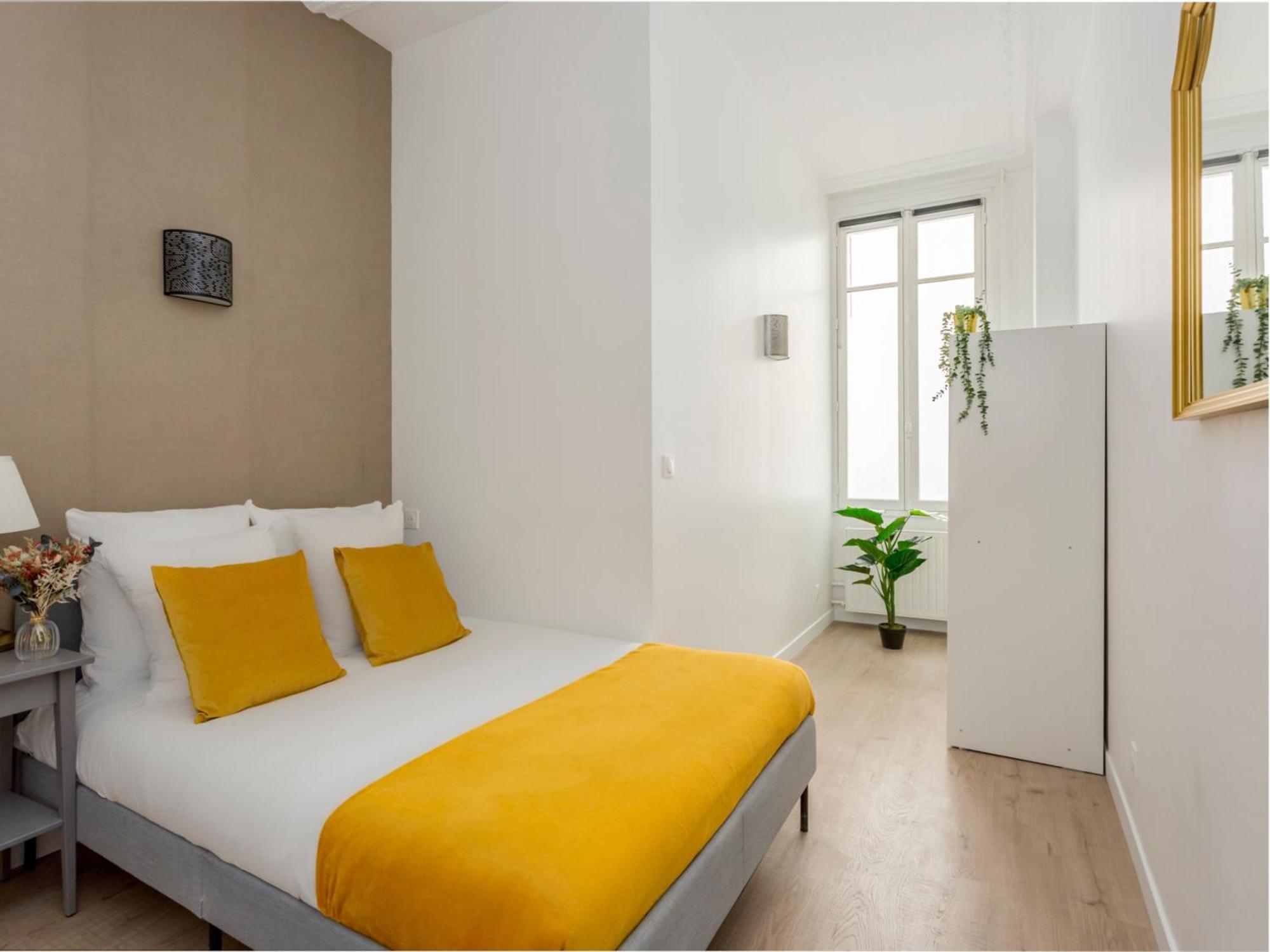 Cozy Apartment - Champs Elysees - Wagram Parijs Buitenkant foto