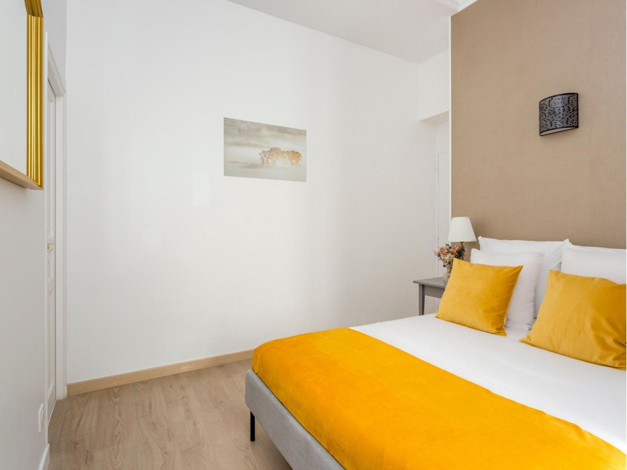 Cozy Apartment - Champs Elysees - Wagram Parijs Buitenkant foto